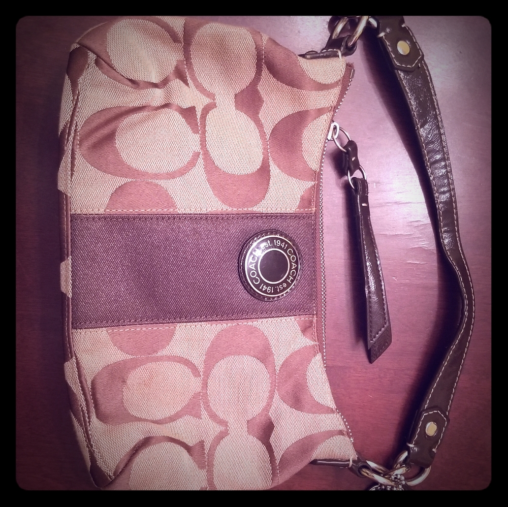 Coach F19218 Demi crossbody bag